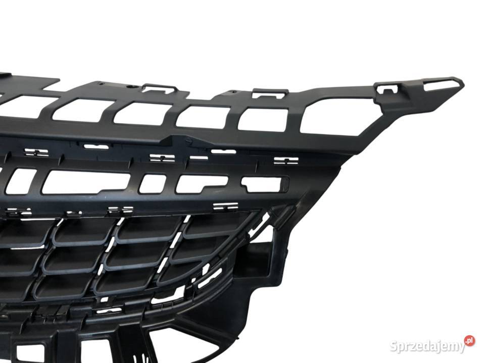 Atrapa chłodnicy Opel Astra J 20092012 przed osobowe Skarżysko-Kamienna