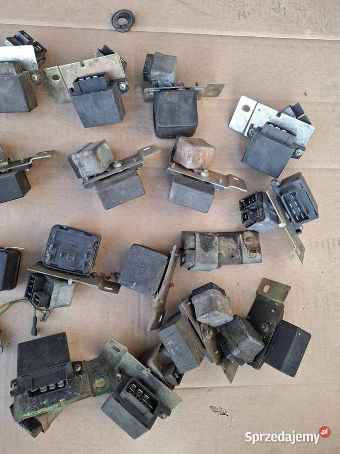 Przekaźnik regulator Fiat 126p Maluch opolskie Strzelce Opolskie