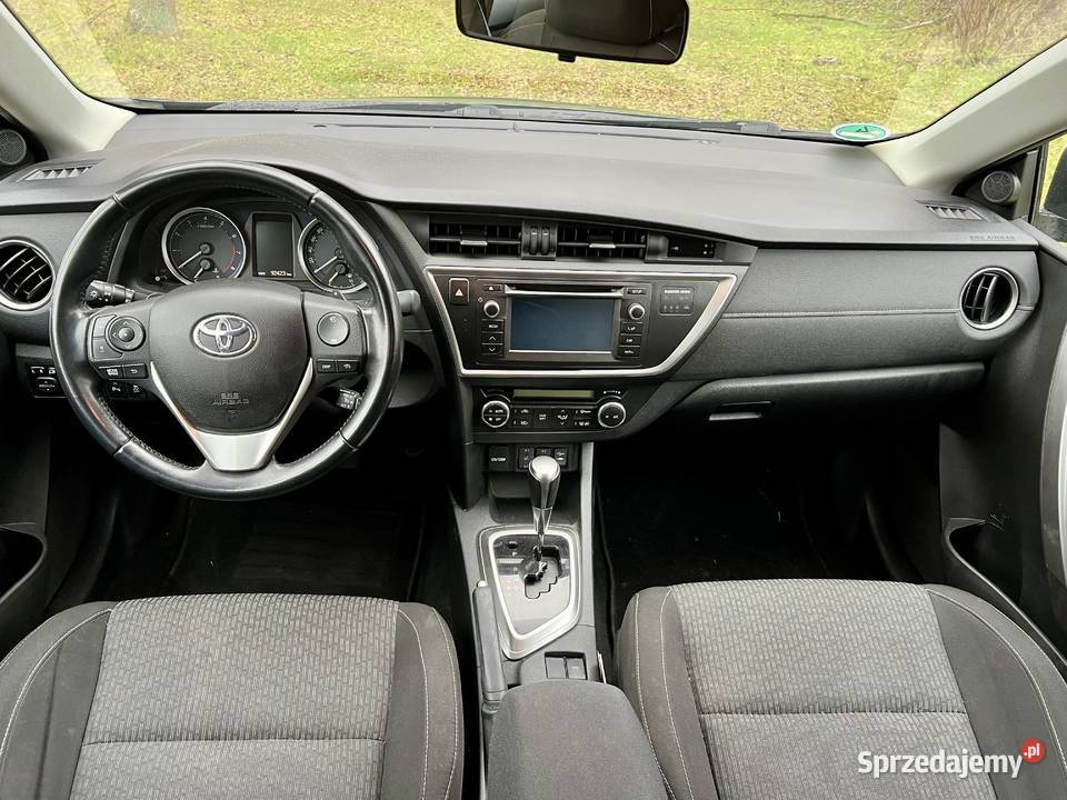 Toyota Auris II 16 Top wersja Valvematic nieuszkodzony Inowłódz