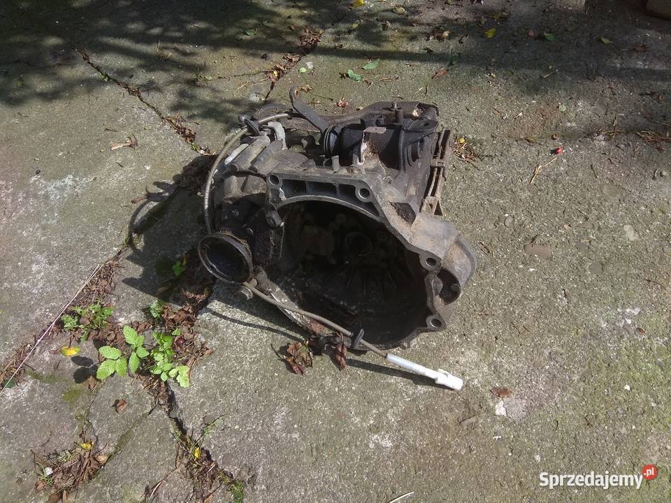 Części do VW Golf II m in silnik skrzynia Jasło