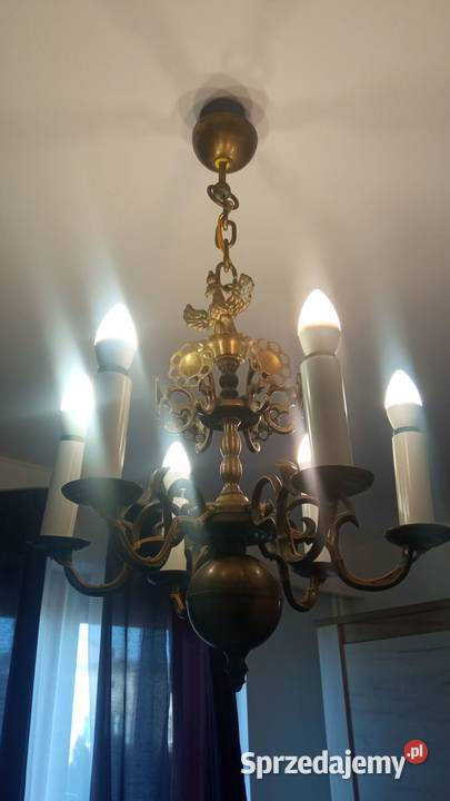 żyrandol stylizowany mosiężny