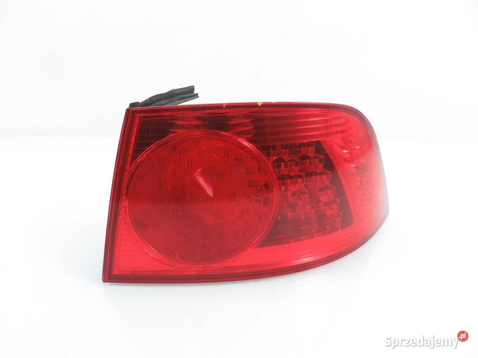 LAMPA PRAWA TYLNA VW PHAETON