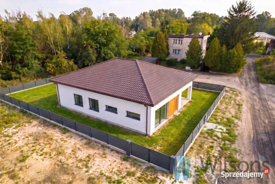 Dom wolnostojący 1093m2 Rajszew asfalt