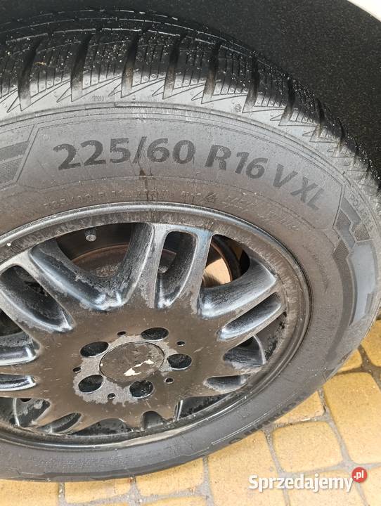 4 opony 22560 R16 V XL Barum zimowe Samochodowe Kielnarowa