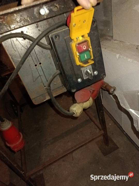 Łuparka świdrowa do drewna na przekładni Nowe Kucice