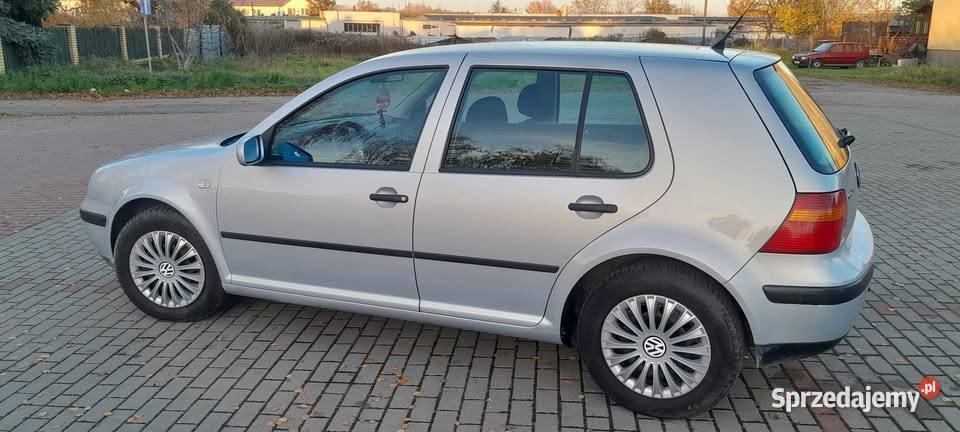 Volkswagen Golf 16 SR Gaz Sekwencja manualna