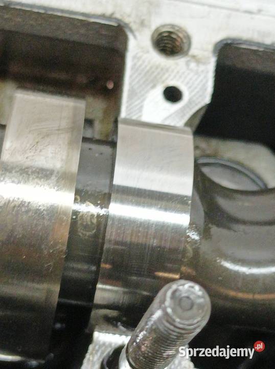 GŁOWICA KOMPLETNA 1059354CH 30 TDI Audi A6 III Głowice cylindrów