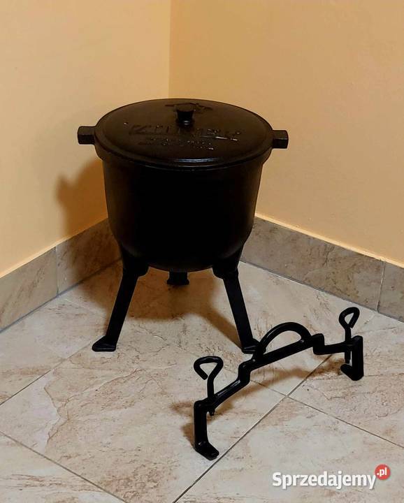 199 Kociołek żeliwny 8 litrów Zabrze