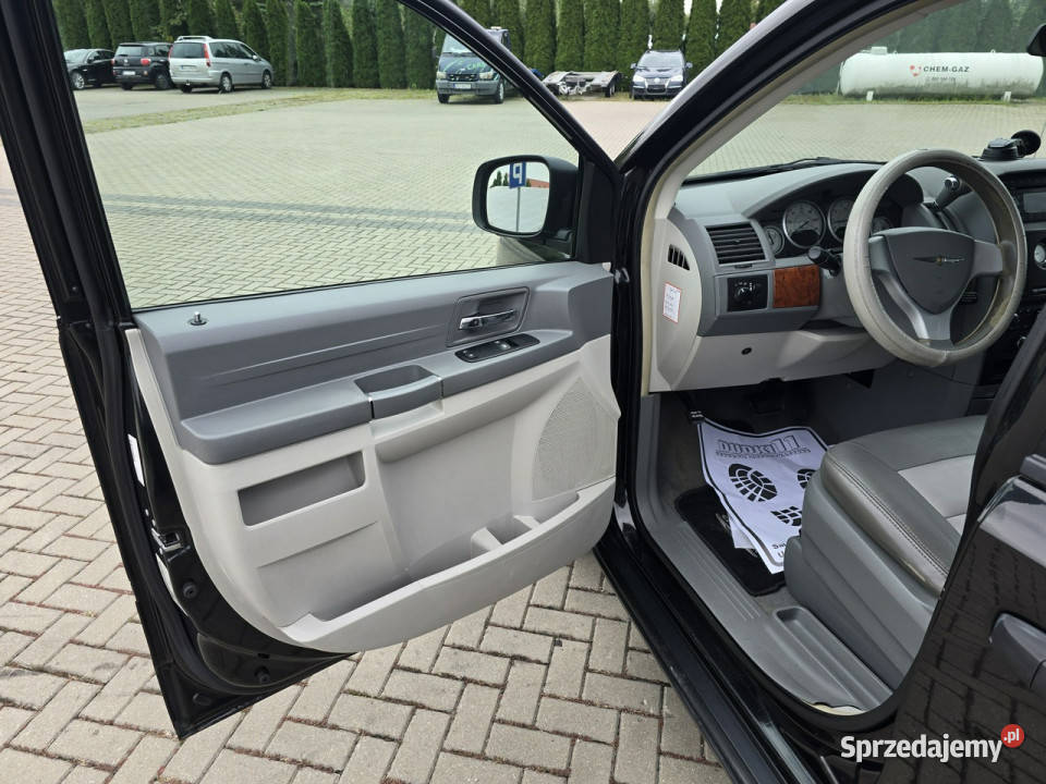 Chrysler Town Country 33Benz Automat7 Samochody osobowe Kutno