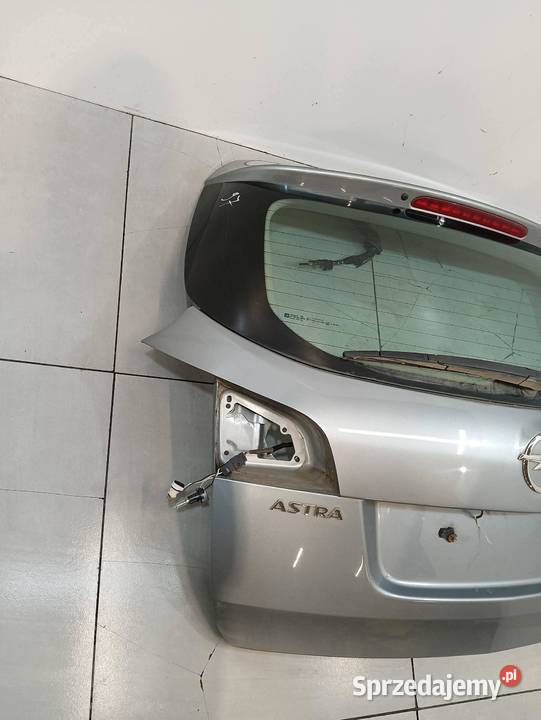 KLAPA TYŁ SZYBA KOMBI Z179 Opel Astra IV 2009