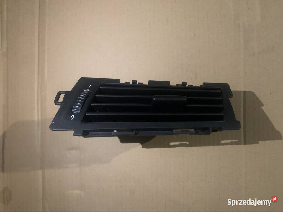 Kratka nawiewu konsoli 6910732 bmw 5 e60 e61 zachodniopomorskie Szczecin