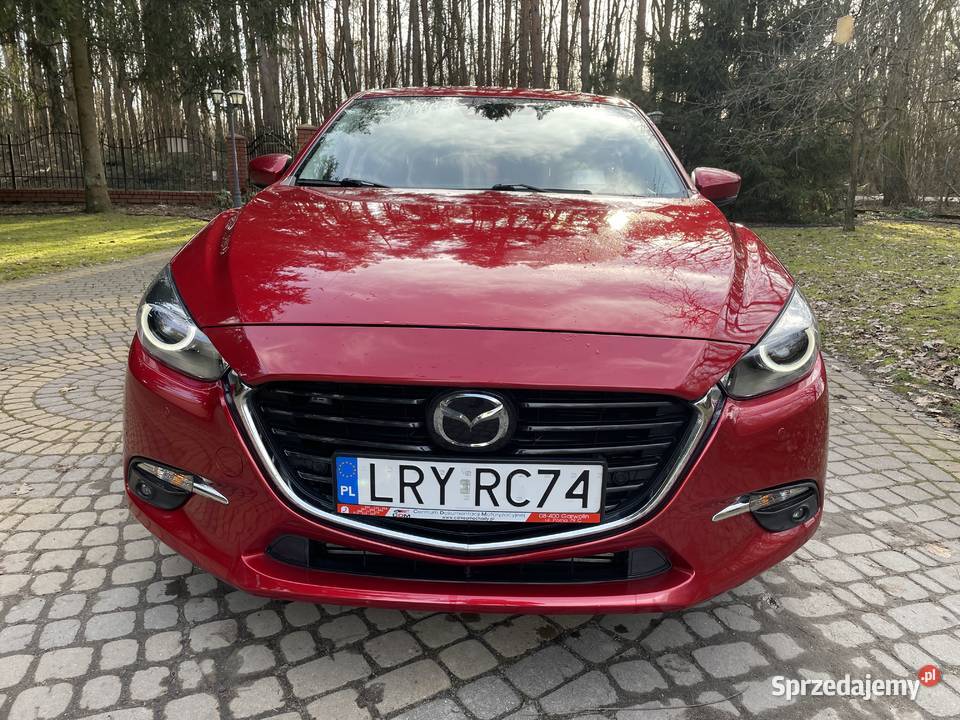 Mazda 3 bogate wyposażenie i niski przebieg diesel Nowe Zadybie