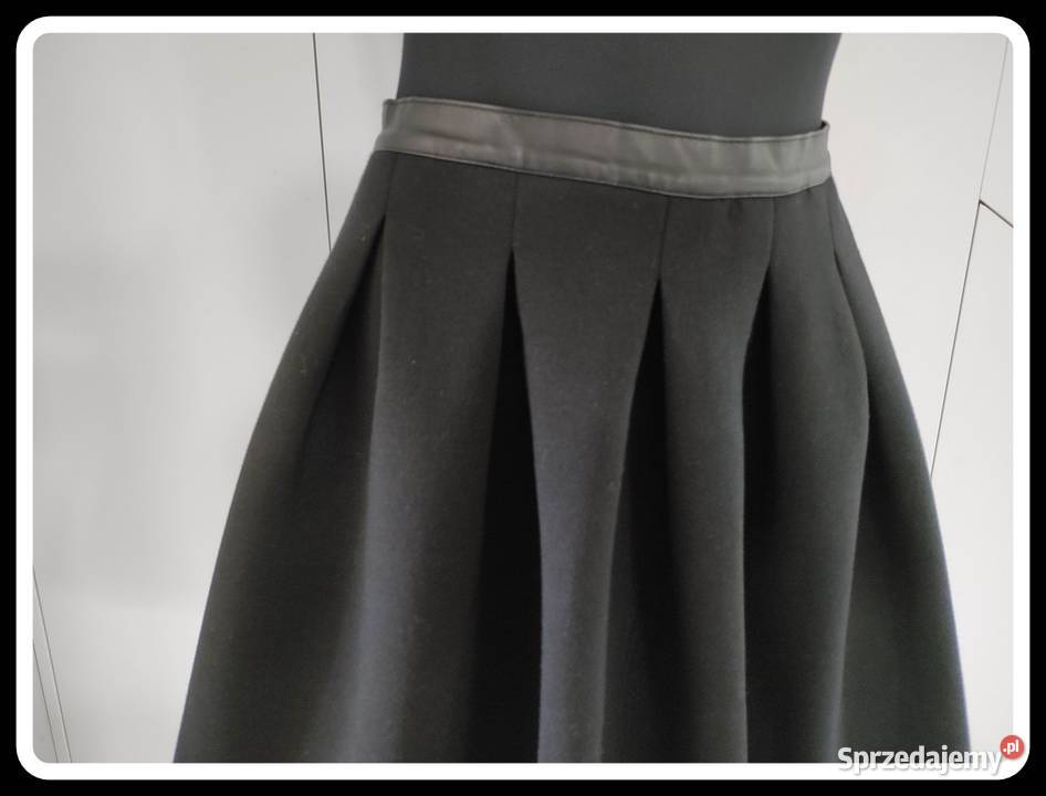 Reserved spódnica z pianki kontrfałdy 40 L czarny Płock