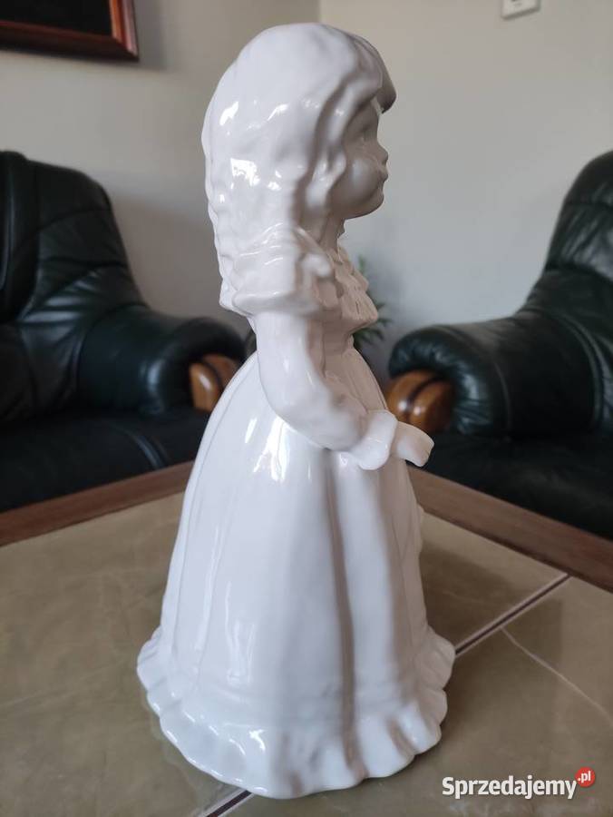 Figurka porcelanowa Chodźież Cmielów lata 6070