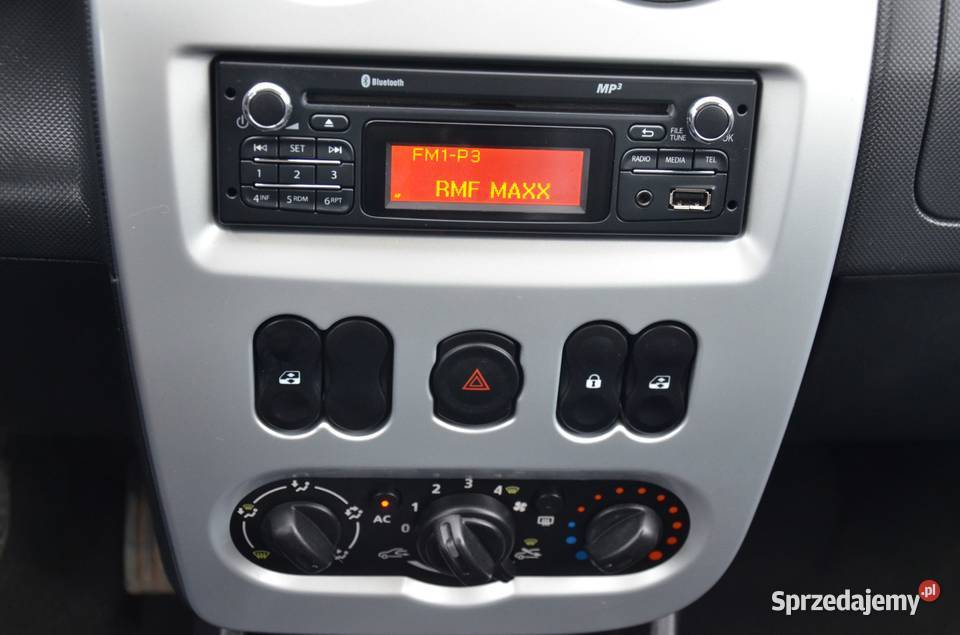 Dacia Sandero Stepway 16 16V 105 Klimatyzacja relingi dachowe Turek sprzedam