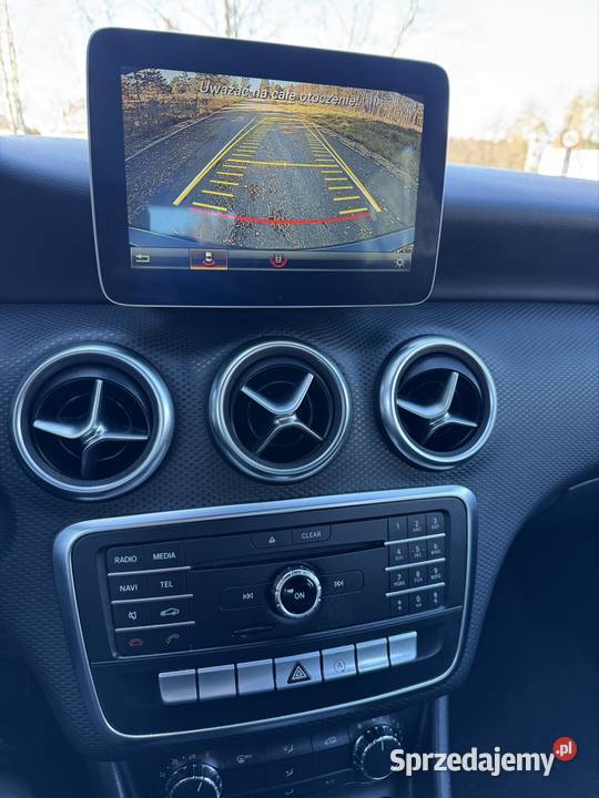 MERCEDESBENZ A180 16 Benzyna 2017r1 właściciel nieuszkodzony Kroczyce