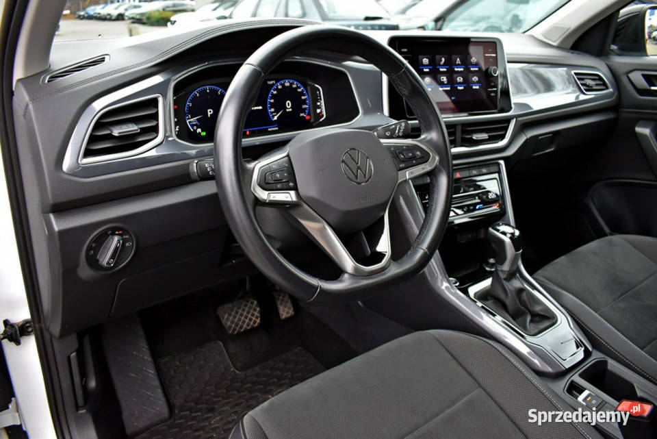 Volkswagen TRoc Bezwypadkowy Salon Polska Serwis