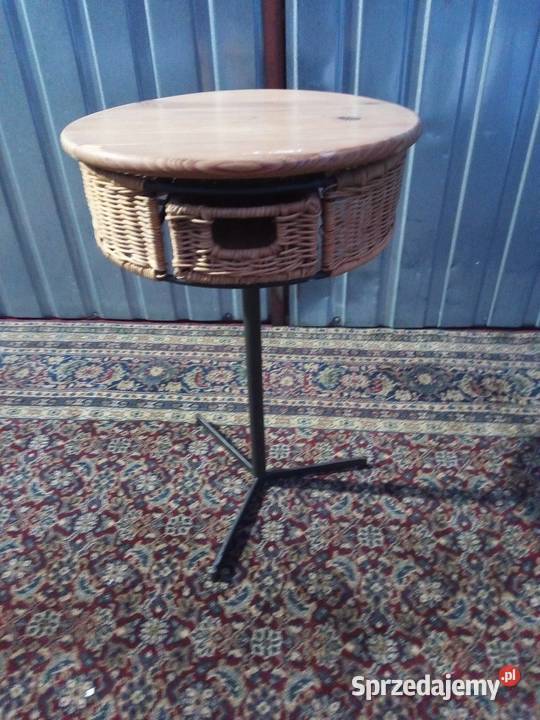 Stolik sprzedam Borówno