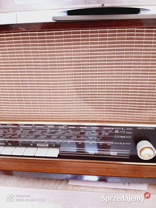 Stare radio Grundig z gramofonem