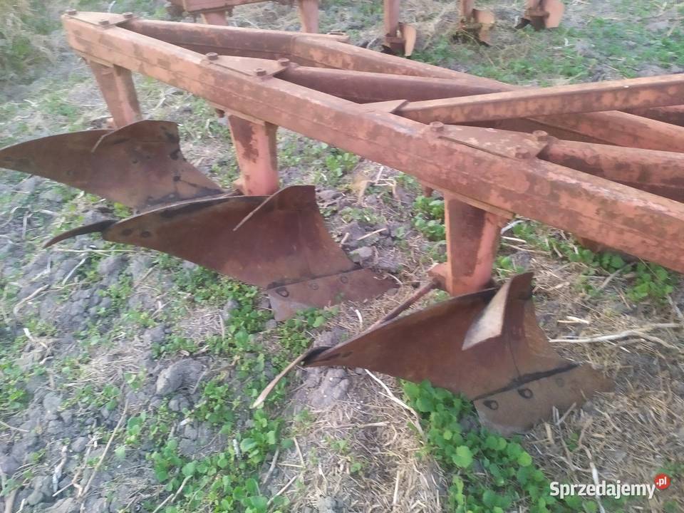 Pług 4 x 35 nieuszkodzony Pniówek