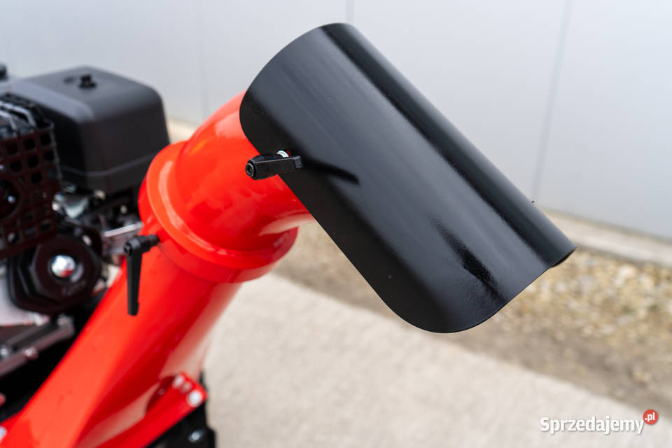 Rębak spalinowy bębnowy na zrębkę RB100 15 Łódź