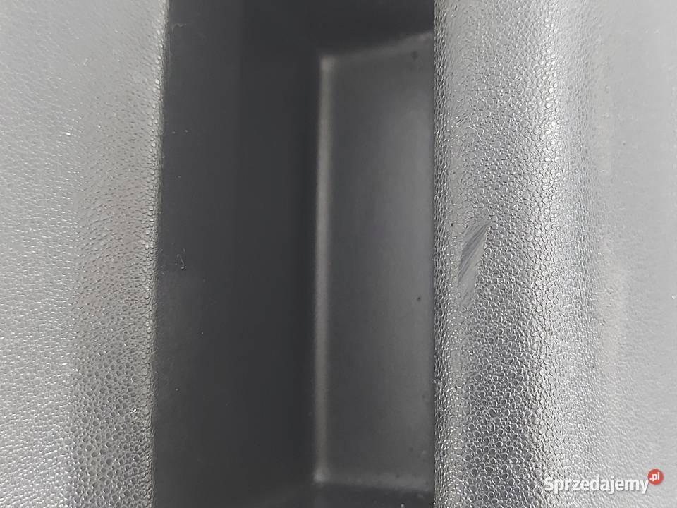 CITROEN DS4 13r osłona podłokietnika 9670543477 Kielce sprzedam