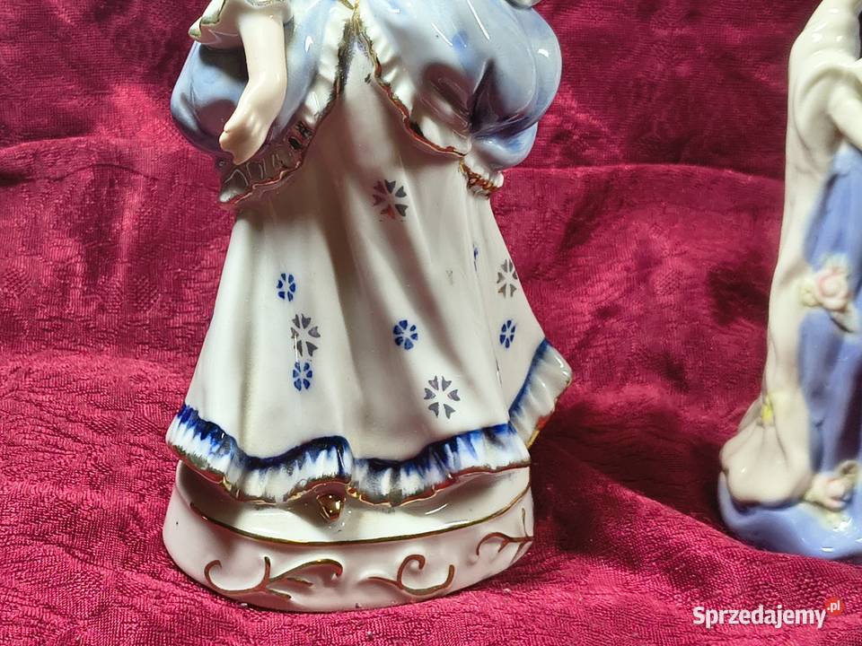 Dwie piękne porcelanowe figurki Porcelana i szkło Rzeszów