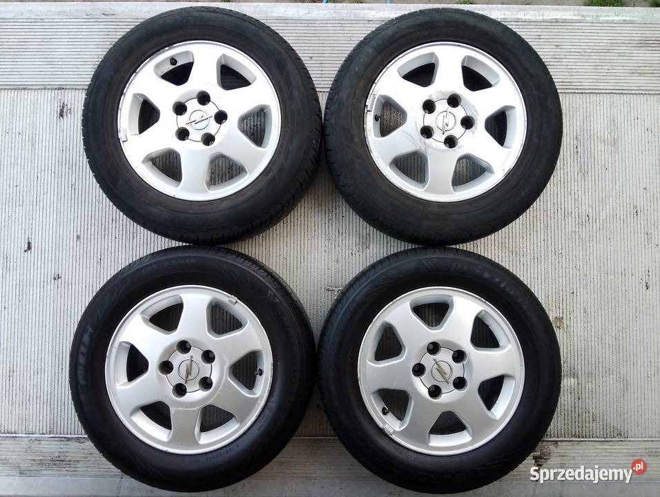 Koła lato  5x110 otwór 651 mm Zafira Astra Samochodowe
