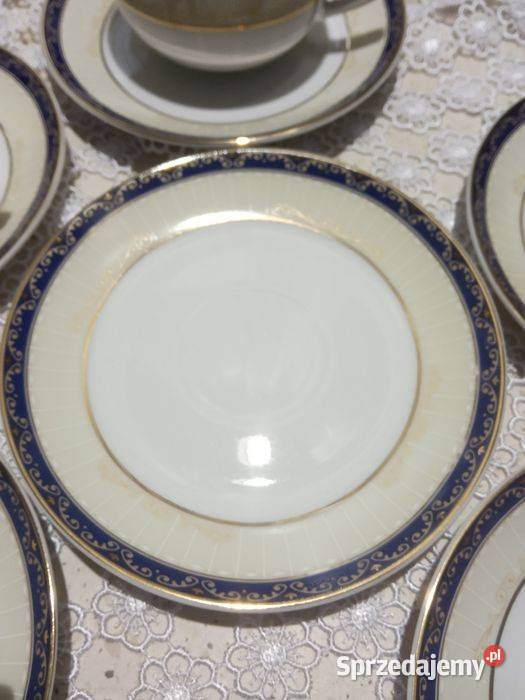 elegancki komplet 6 filiżanek ze spodkami Kraków