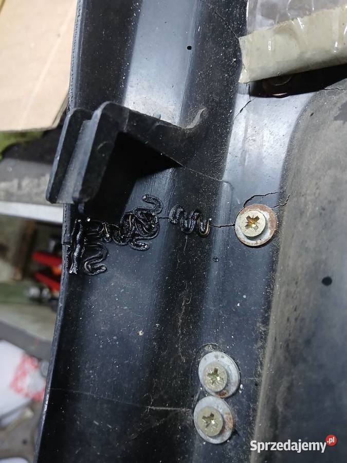 Boczki przód audi 80 80