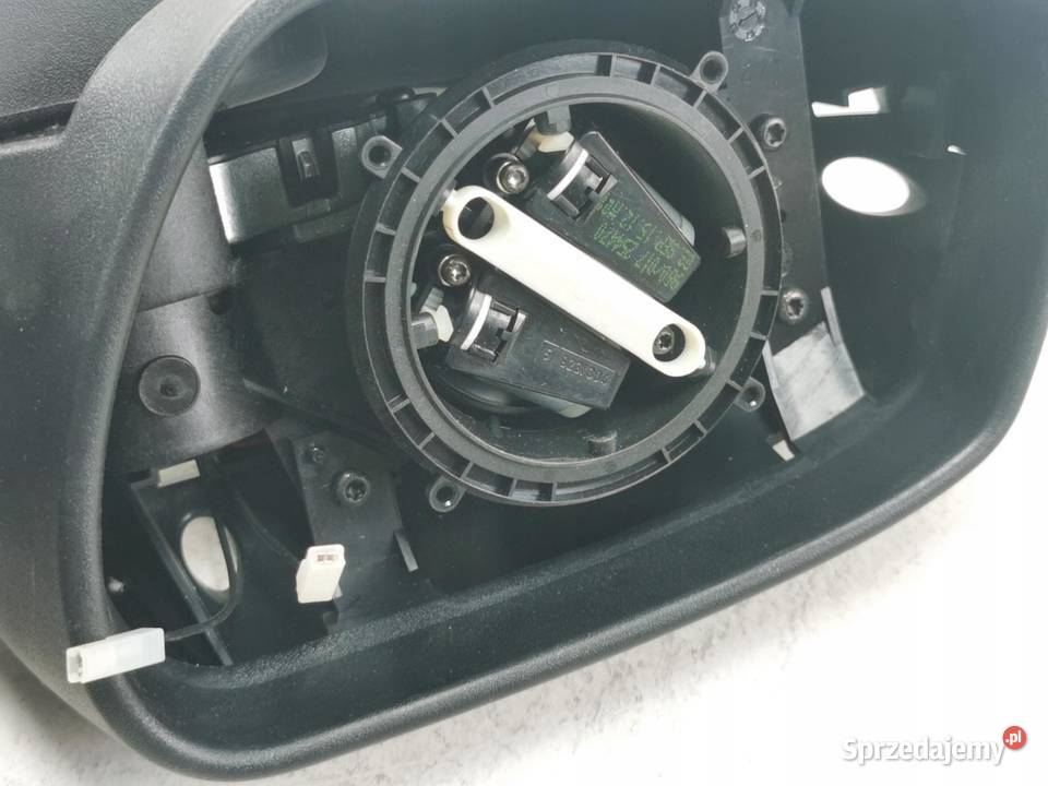 LUSTERKO LEWE KORPUS 7PIN FORD MONDEO MK3