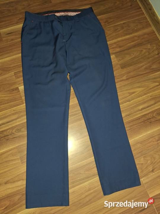 Garnitur KRIZZO Odzież wyjściowa Sierakowice