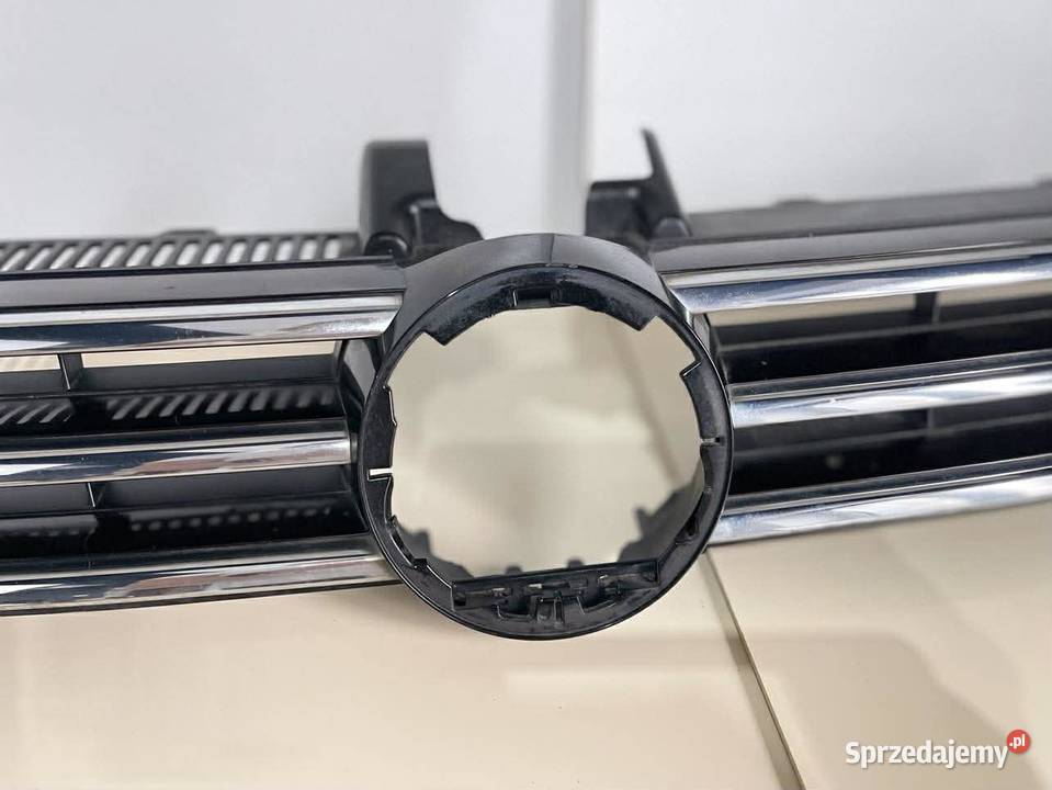 VW TOURAN ATRAPA ZDERZAKA 5TA853653B Ostroróg sprzedam