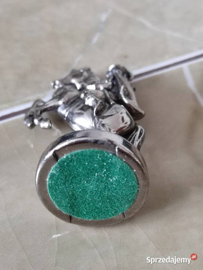 Figurka muszkietera na koniu plus kufelek Janów Lubelski