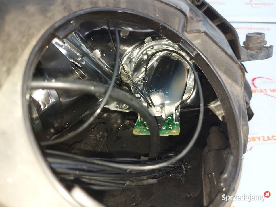 MERCEDES W212 11r lampa lewa przód A2128201959KZ osobowe Kielce