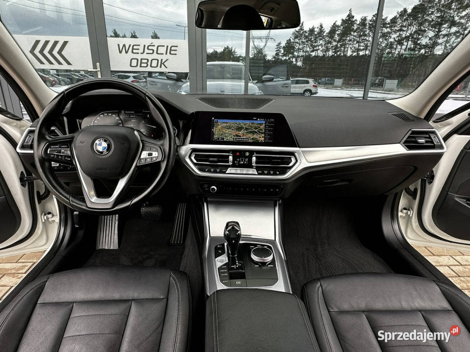BMW 320 Full LED Skóra Grzane fotele Motoryzacja