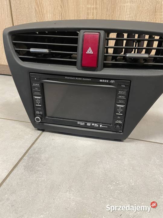 Honda Civic IX chb 5 drzwi radio nawigacja Wyposażenie wnętrza