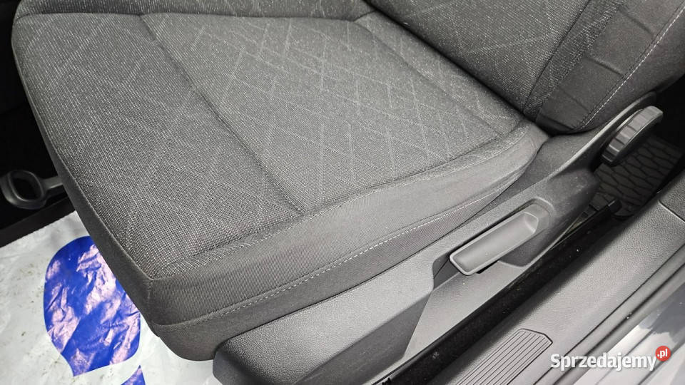 Volkswagen Golf VIII 20 TDI Life Z Polskiego Golf