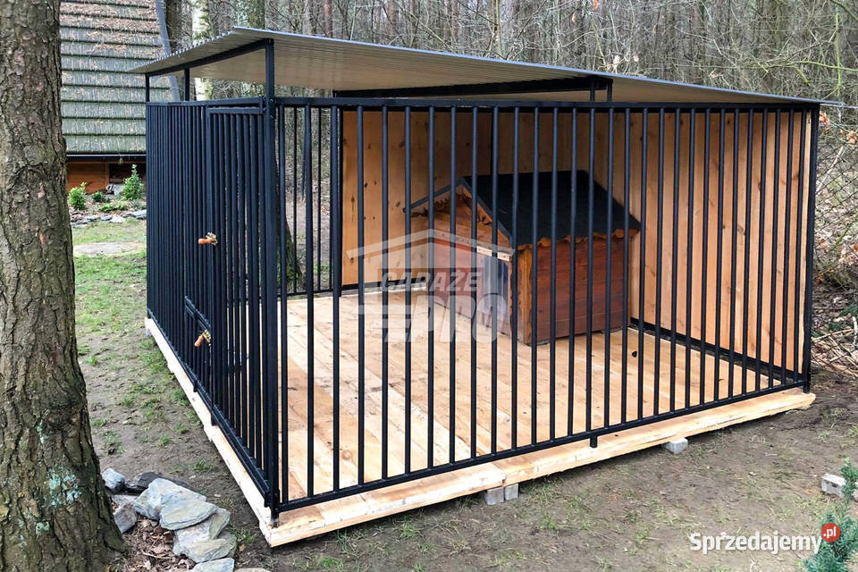 Kojec Psów 3x3m drewniana podłoga ściany uchwyt Łańcut