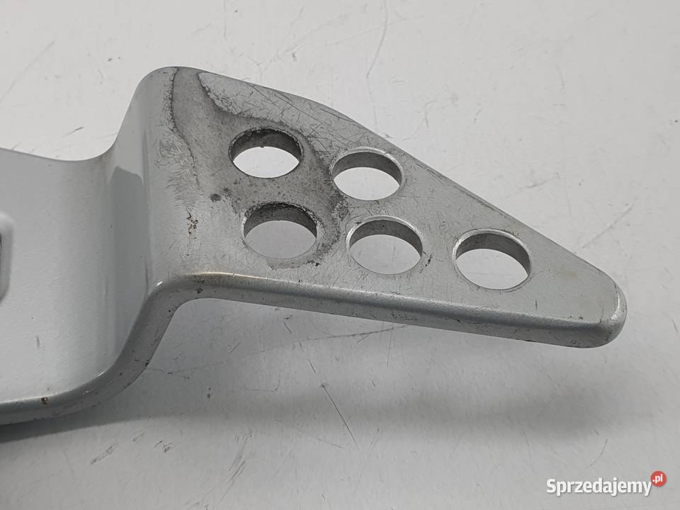 Set Kierowcy Podnozek Yamaha Yzf 125 R