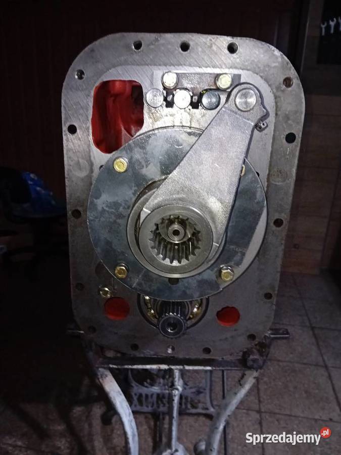 Skrzynia biegów ursus 3512 45125312 Rolnictwo świętokrzyskie Szczerbaków