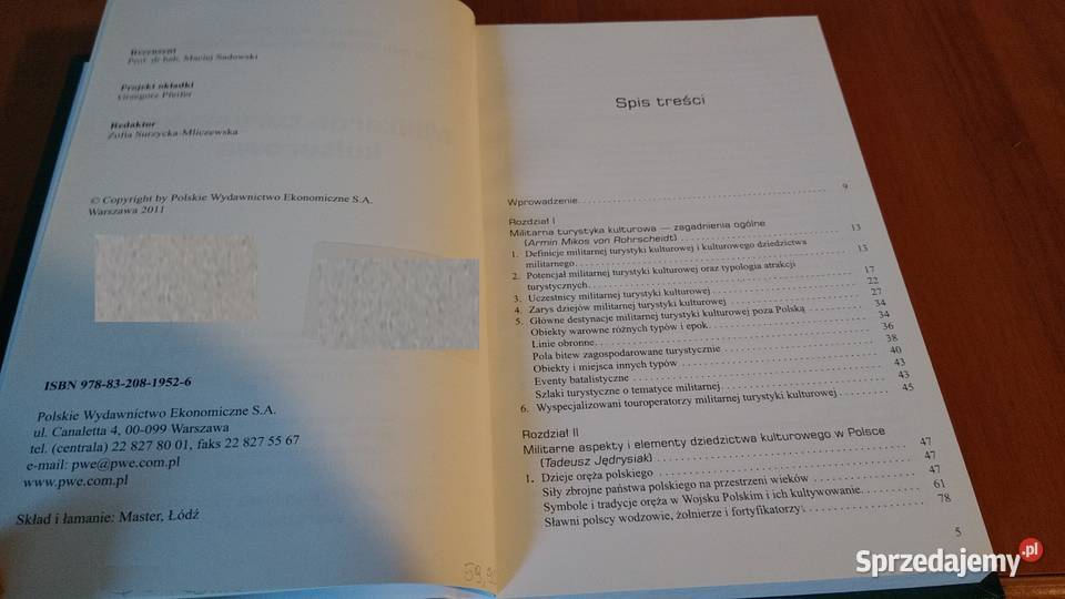 Militarna turystyka kulturowa Tadeusz Jędrysiak Książki naukowe i popularnonaukowe Gdańsk sprzedam