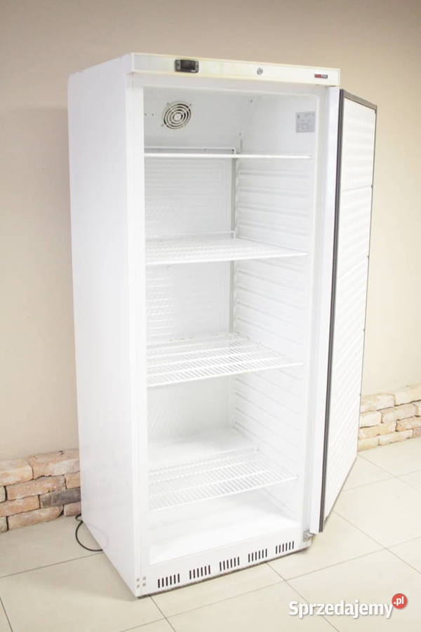 Szafa chłodnicza 570L lakierowana RM HR600
