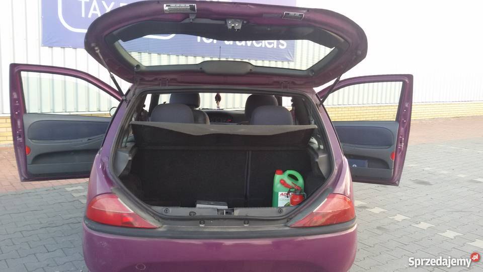 SPRZEDAM Lancia Y Ypsilon 14 benz 1996r fioletowy lubelskie Biała Podlaska sprzedam