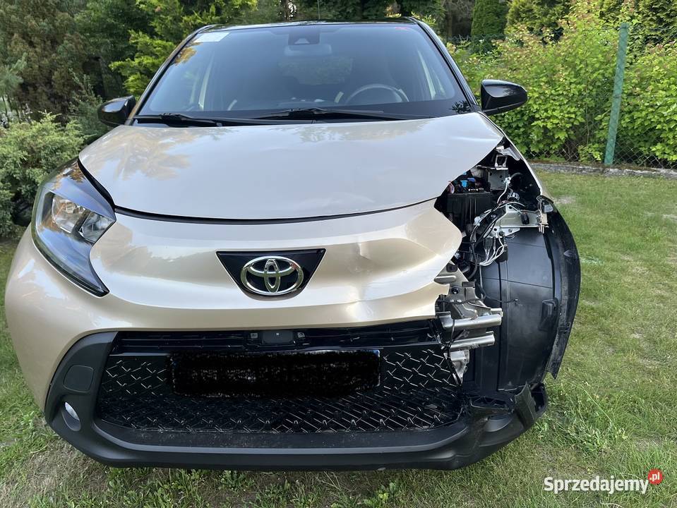TOYOTA AYGO X 10 BENZYNA AUTOMAT 2022R Choroszcz