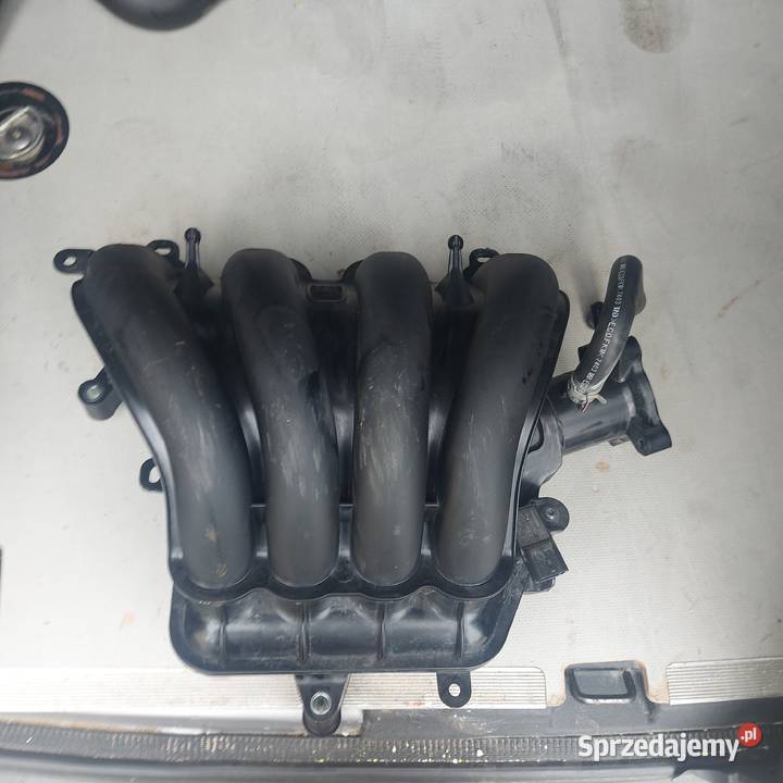 MAZDA 2 DJ 15 SKYACTIV KOLEKTOR SSĄCY Rok produkcji 2018 Części samochodowe Luboń