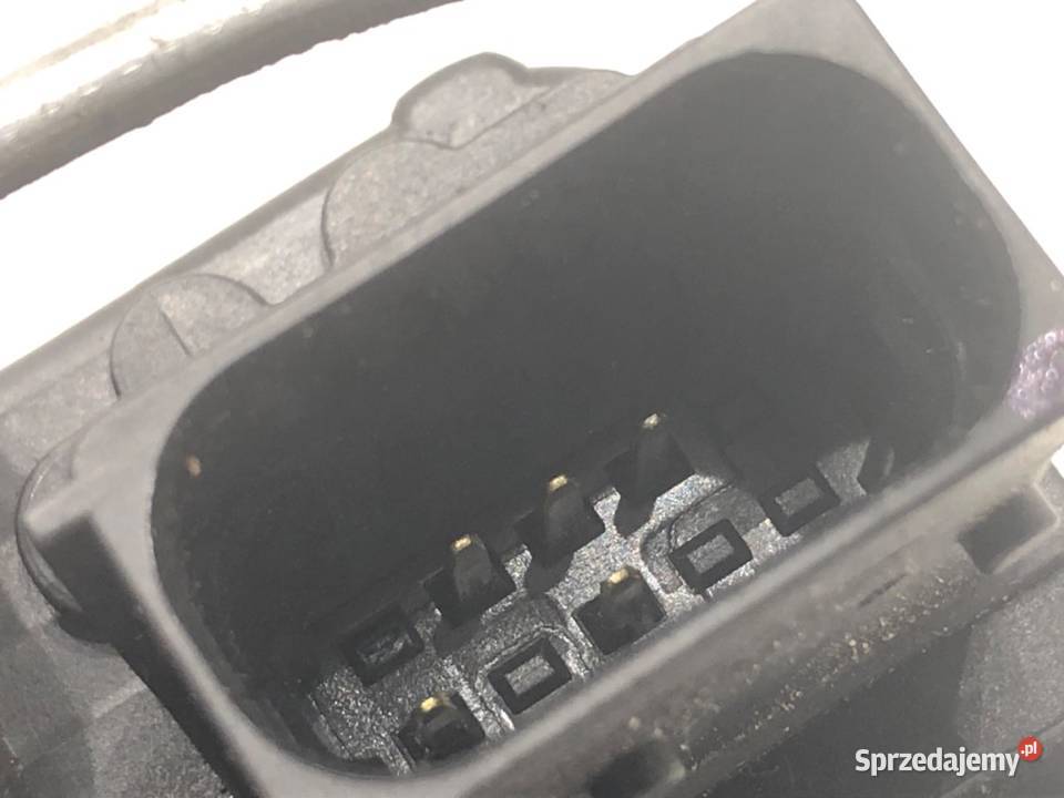 ZAMEK DRZWI LEWY PRZÓD OPEL ZAFIRA C Minivan