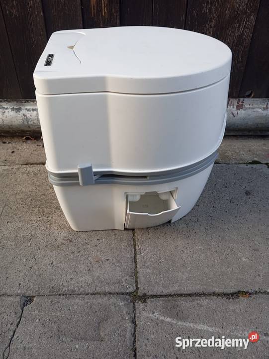 Toaleta turystyczna elektryczna