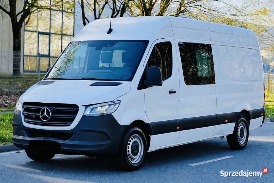 Mercedes Benz Sprinter 319 30 V6 190 35T 2021r furgon Nisko