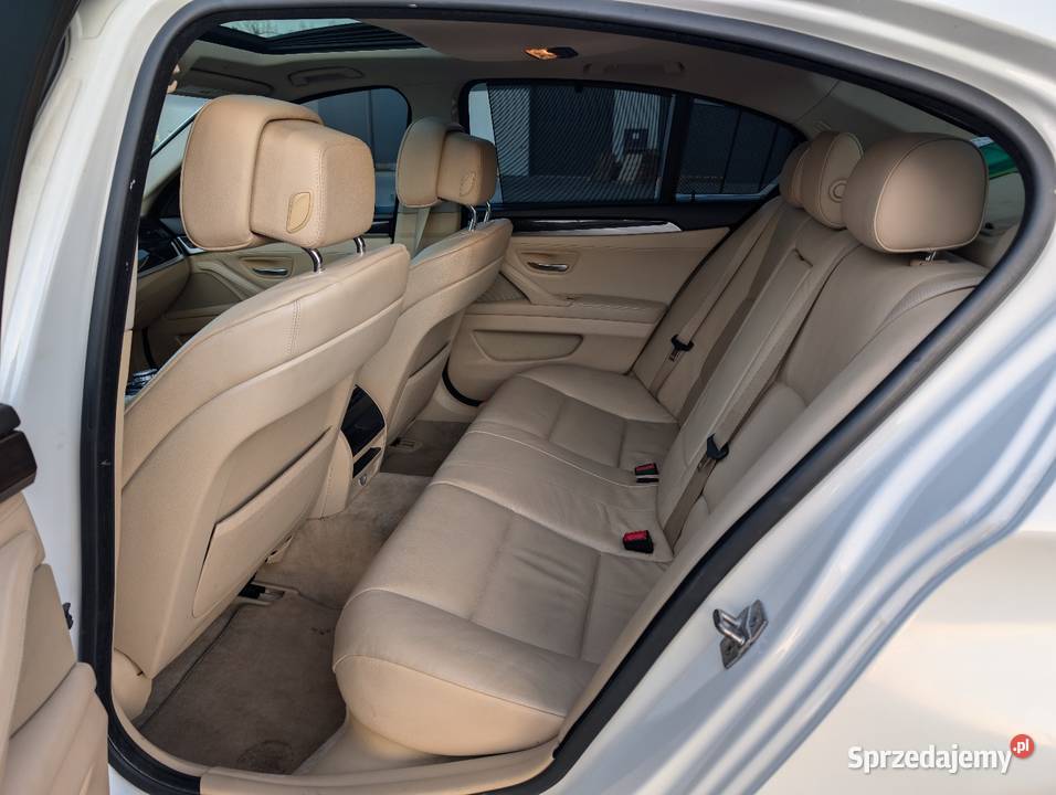 BMW serii 5 F10 n52 niski przebieg 258KM świętokrzyskie Kielce